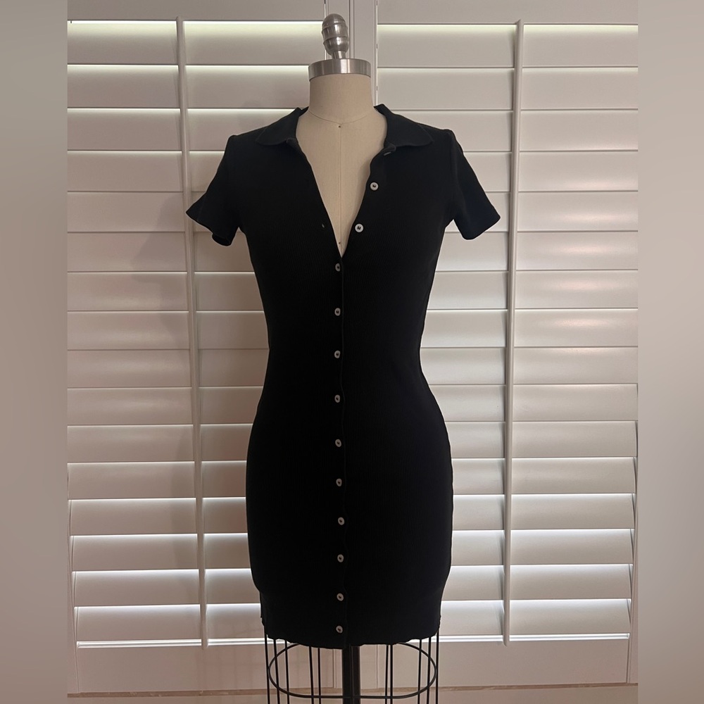Brandy Melville Black button up dress
